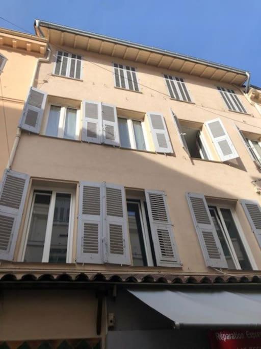 Croisette 8/10 Pers Apartment Cannes Luaran gambar