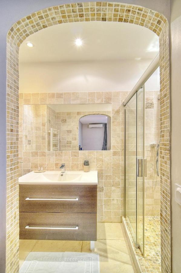 Croisette 8/10 Pers Apartment Cannes Luaran gambar